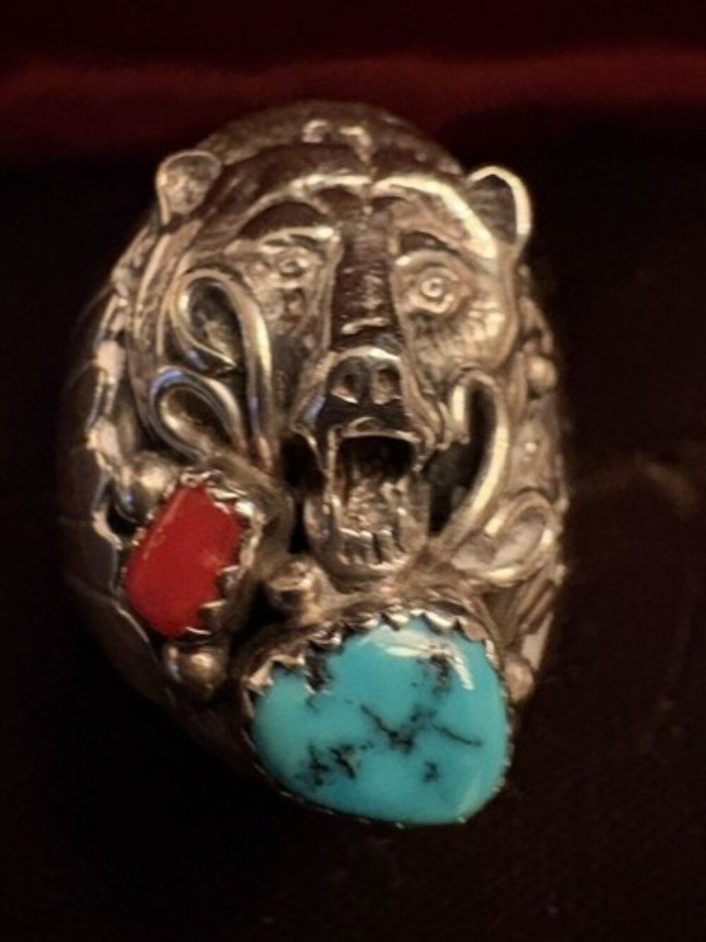 LARGE SILVER NAVAJO BEAR TORQUOISE AND CORAL RING SIZE 9